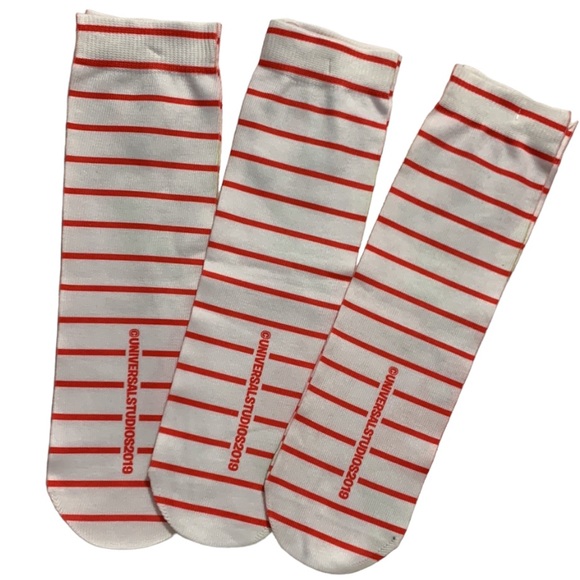 “The Grinch” Socks for Ladies - Picture 2 of 10